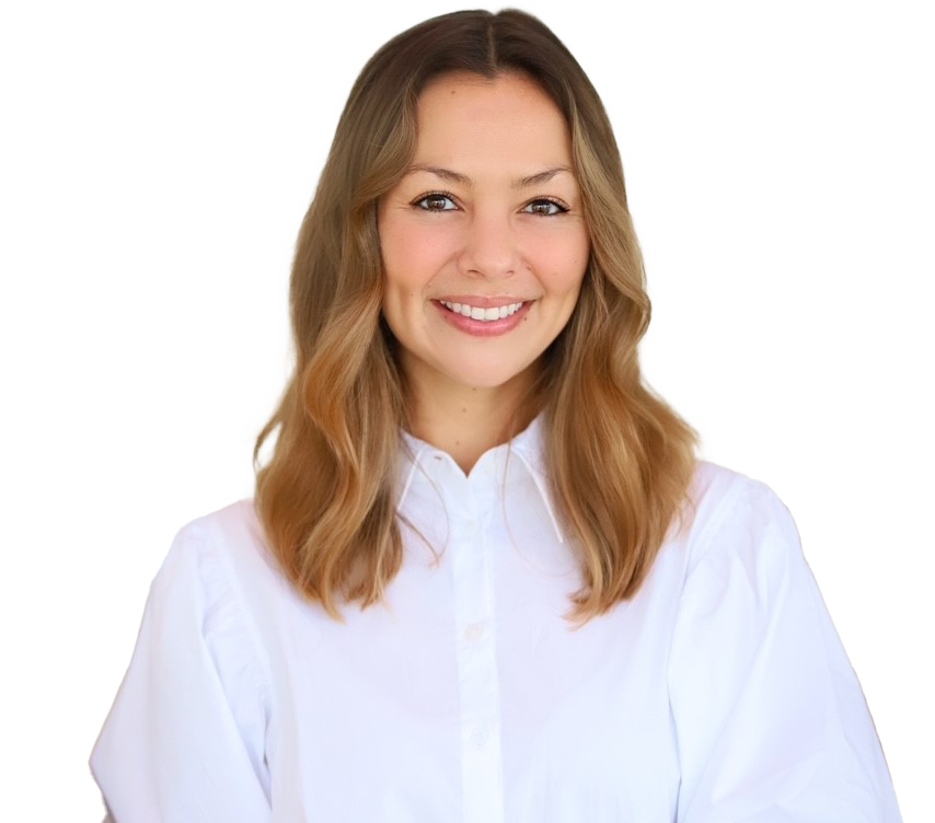 Emmy B., bank employee